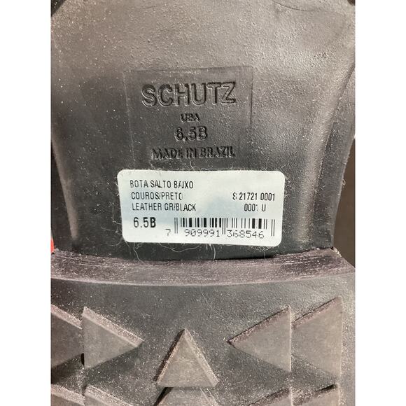 Schutz 'Luizia' Black Low Round Toe Heel Size 6.5 - Picture 6 of 6